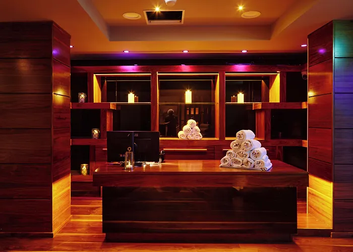 Bunratty Castle Hotel & Leisure Club, BW Premier Collection